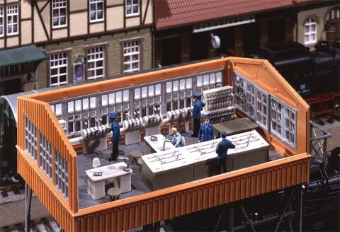 Interior turn de control