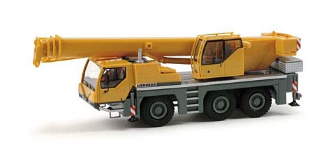 Autospeciala macara, Liebherr LTM 1045