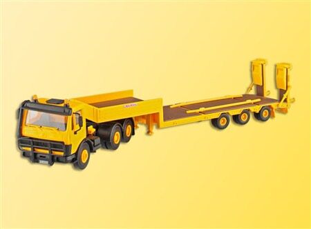 Camion cu trailer MB