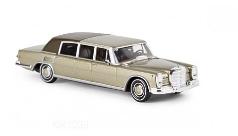 Mercedes-Benz 600