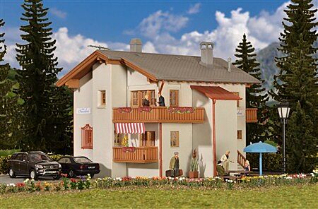 Pensiune cu kit de ilumiare