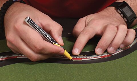 Liniar flexibil pentru marcaje rutiere "Flexi Edge"