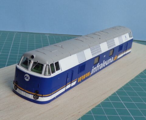 Carcasa locomotiva BR 205