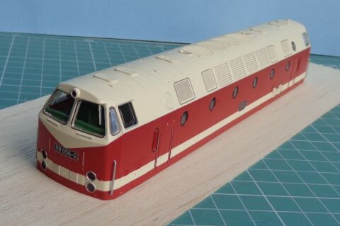 Carcasa locomotiva BR 119 056-0